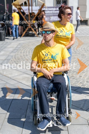 Ples na vozičkih ob 40. obletnici mariborskega društva Sonček