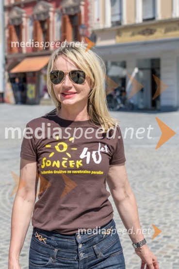  Lidija Šestak Zorić, predsednica društva Sonček MariborPles na vozičkih ob 40. obletnici mariborskega društva Sonček