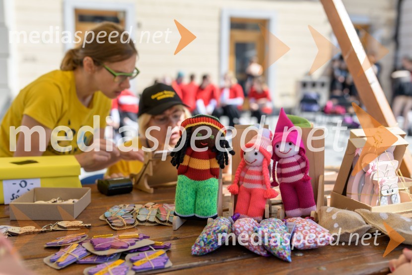 Ples na vozičkih ob 40. obletnici mariborskega društva Sonček