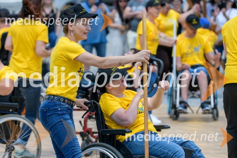 Ples na vozičkih ob 40. obletnici mariborskega društva Sonček