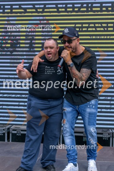  ... ;  Boštjan Čukur, raper, 6 Pack ČukurPles na vozičkih ob 40. obletnici mariborskega društva Sonček