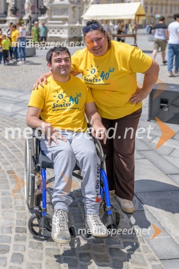  ... ;  Urška Vučak Markež, igralkaPles na vozičkih ob 40. obletnici mariborskega društva Sonček