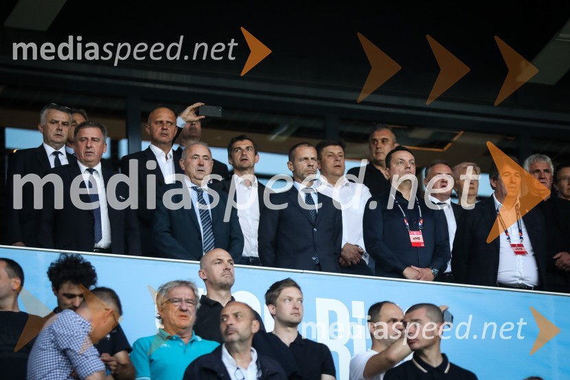 Nogometna tekma Slovenija-Srbija