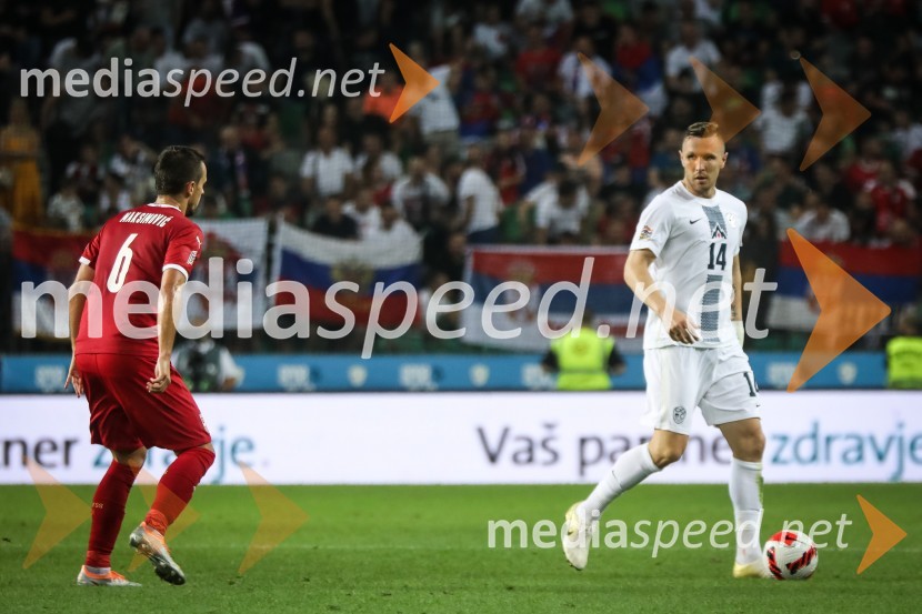  ... ;  Jasmin Kurtić, nogometaš, SpalNogometna tekma Slovenija-Srbija