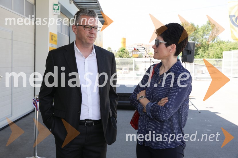  Andrej Plajnšek, vodja pošte 6320 Portorož;  ... Odprtje nove enote Pošte Slovenije v Portorožu