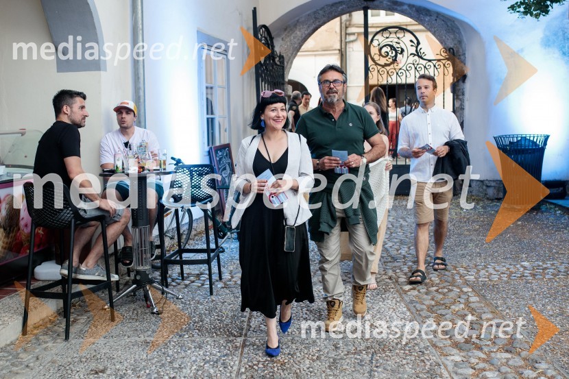  Aja Kobe, igralka;  Jernej Kuntner, igralecFilmski festival Krafft 2022, otvoritev