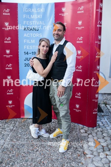  Rok Kunaver, igralec;  Natalija Gros KunaverFilmski festival Krafft 2022, otvoritev