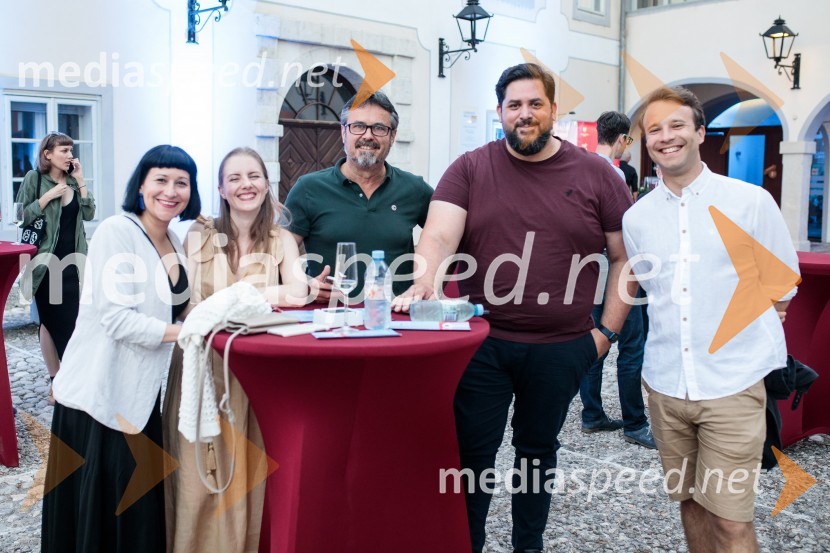  Aja Kobe, igralka;  Lena Hribar  Škrlec, igralka;  Jernej Kuntner, igralec;  Boštjan Gorenc - Pižama, pisatelj, prevajalec, stand up komik;  Nik  Škrlec, igralecFilmski festival Krafft 2022, otvoritev