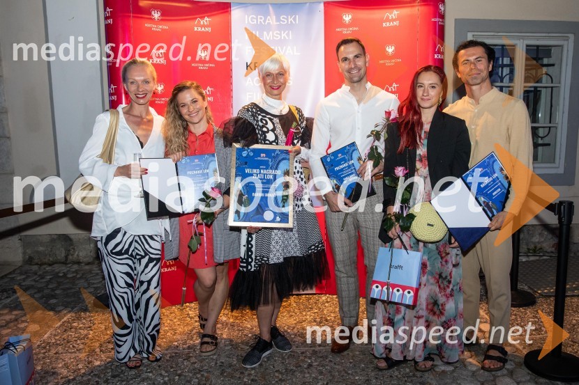  Rosana Hribar, plesalka, predstojnica sodobne katedre Akademije za ples;  Lucija Velkavrh, plesalka, koreografinja;  Barbra Drnač, plesalka;  Matevž Česen, poklicni plesalec, koreograf, trener športnega plesa, plesni sodnik ;  Nastja Bremec Rynia, koreografinja, MN dance Company;  Michal Rynia, koreograf, MN dance CompanyFilmski festival Krafft 2022, otvoritev