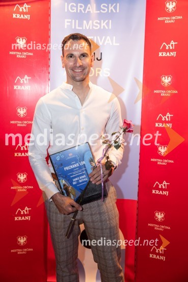  Matevž Česen, poklicni plesalec, koreograf, trener športnega plesa, plesni sodnik Filmski festival Krafft 2022, otvoritev