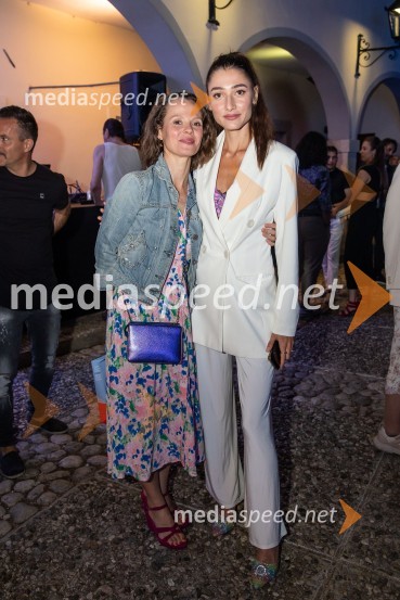  Mojca Fatur, igralka;  Zala Djurić, igralkaFilmski festival Krafft 2022, otvoritev