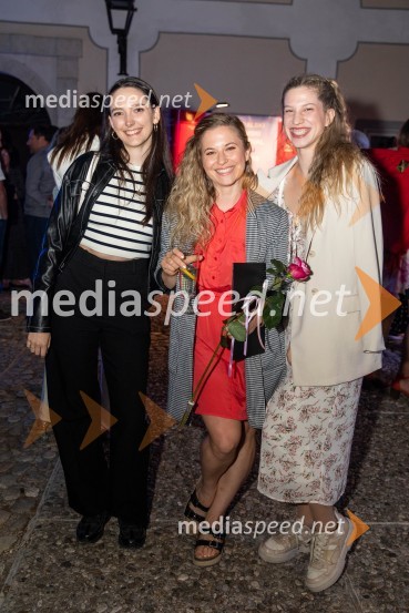  Ana Urh;  Lucija Velkavrh, plesalka, koreografinja;  Sara KovačFilmski festival Krafft 2022, otvoritev