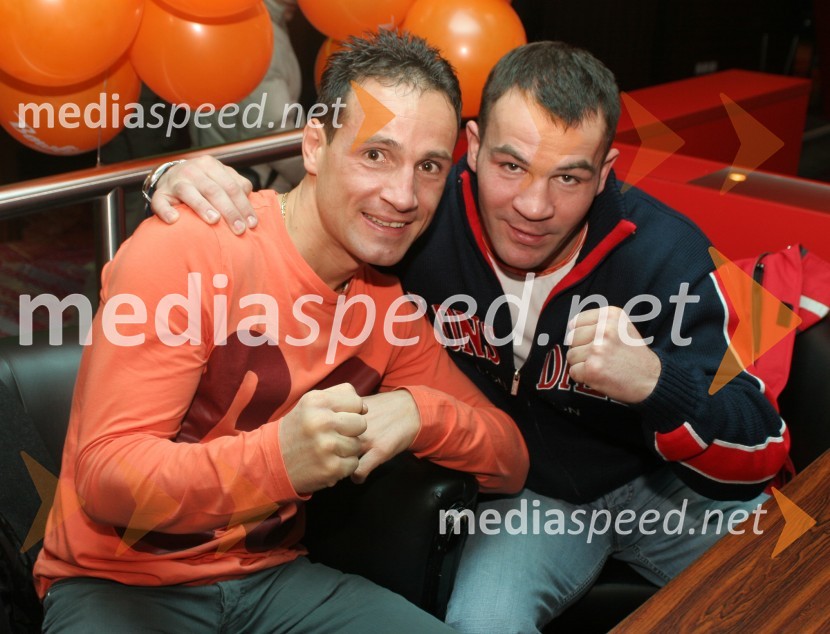 Tomaž Barada, taekwondoist in kickboksar in Dejan Zavec, boksarBowling zvezd, finale Planet Tuš Celje