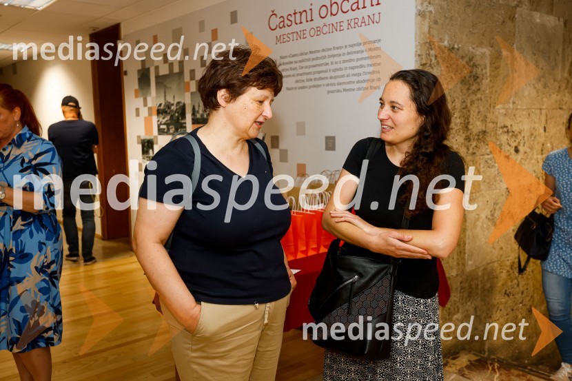 Novinarska konferenca MO Kranj ob podpisu pogodbe za vzpostavitev digitalne platforme