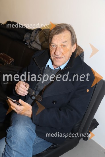  Boris Cipot, novinarUmrl je Boris Cipot, priznani slovenski novinar