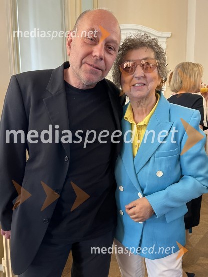  ... ;  Dragica Petrovič, režiserka in producentkaPredsednik Pahor odlikoval Elzo Budau, Edwarda Cluga in Ervina Hartmana