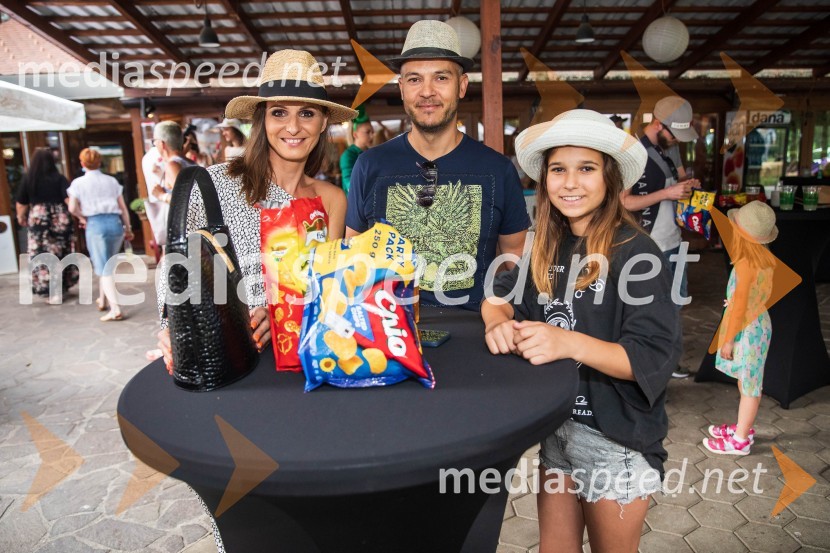 Lady piknik pod klobuki 2022