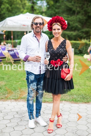  Gianni Rijavec, glasbenik;  Patricija Rijavec SimoničLady piknik pod klobuki 2022