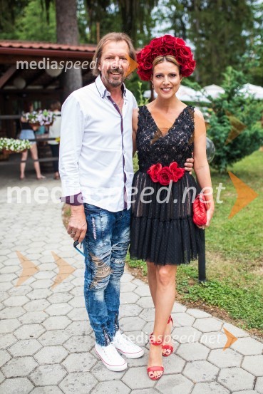  Gianni Rijavec, glasbenik;  Patricija Rijavec SimoničLady piknik pod klobuki 2022