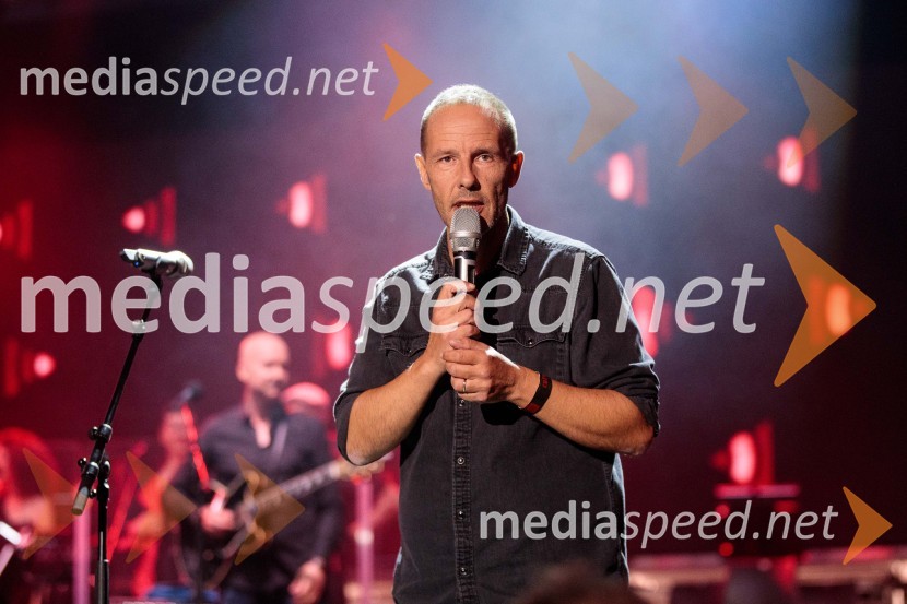  Andrej  Karoli, radijski voditeljVal 202, veliki koncert ob 50. obletnici