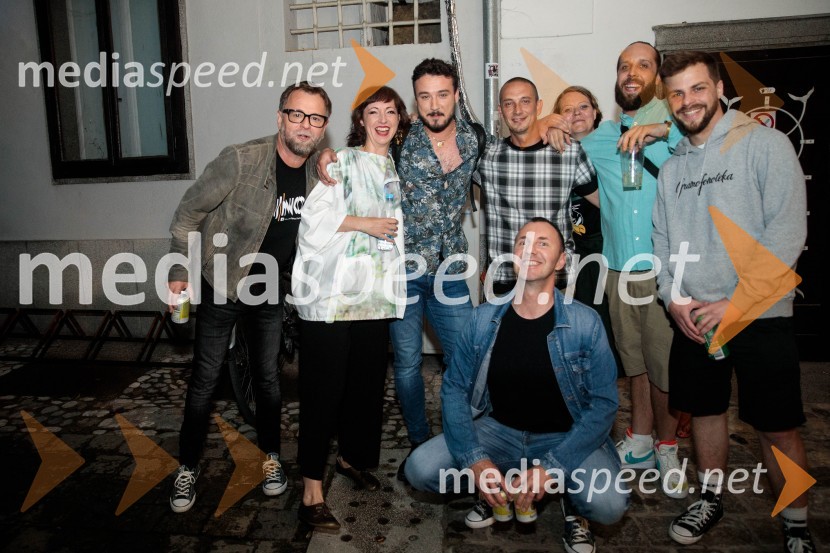  ... ;  Jadranka Juras, pevka;  Urban Lutman, pevec, Batista Cadillac;  Boštjan  Nipič - Nipke, raper;  ... ;  Marko Kocjan - Emkej, glasbenik;  Michael Leopold- Leopold I., raper;  Jernej Dirnbek - Dimek, skupina MI2Val 202, veliki koncert ob 50. obletnici