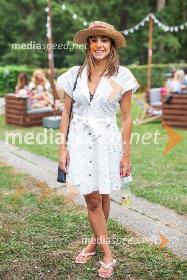 Lady piknik pod klobuki 2022