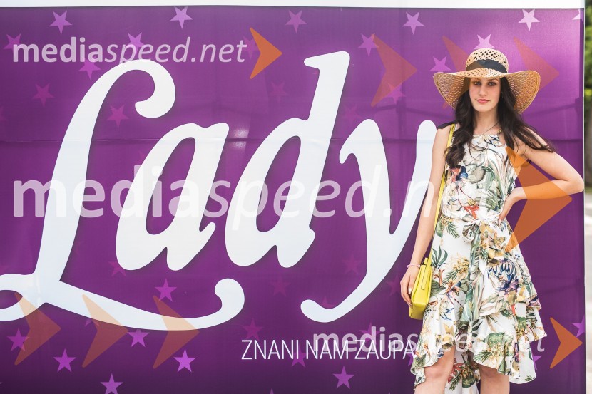 Lady piknik pod klobuki 2022