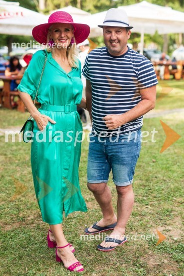 Lady piknik pod klobuki 2022