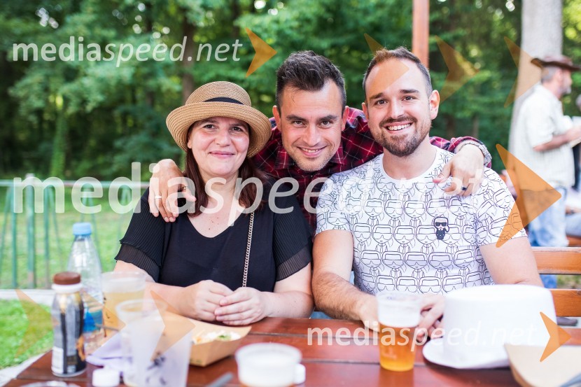  Teja Pelko, novinarka, Svet24;  Omar Naber, glasbenik;  Žiga Lakner, pevecLady piknik pod klobuki 2022