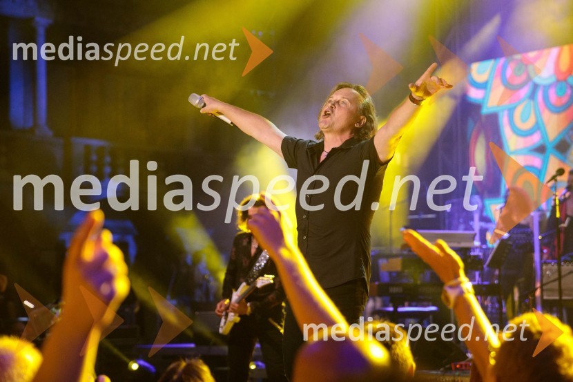  Matjaž Jelen, pevec, skupina Šank RockVal 202, veliki koncert ob 50. obletnici