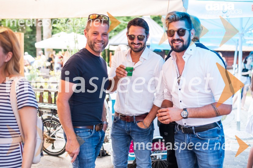  Matjaž Končan, skupina Čuki;  Jernej Tozon, pevec, skupina Čuki;  Miha Novak, skupina ČukiLady piknik pod klobuki 2022