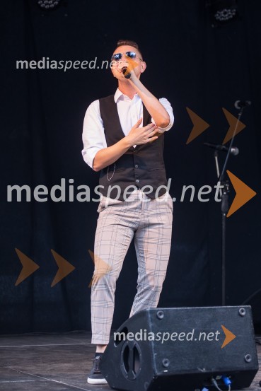  Damjan Murko, pevecLady piknik pod klobuki 2022