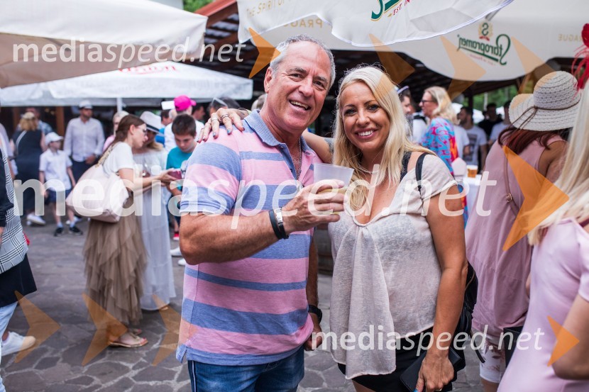 Lady piknik pod klobuki 2022