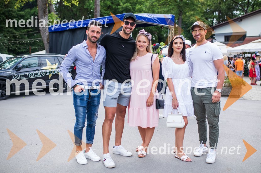 Lady piknik pod klobuki 2022