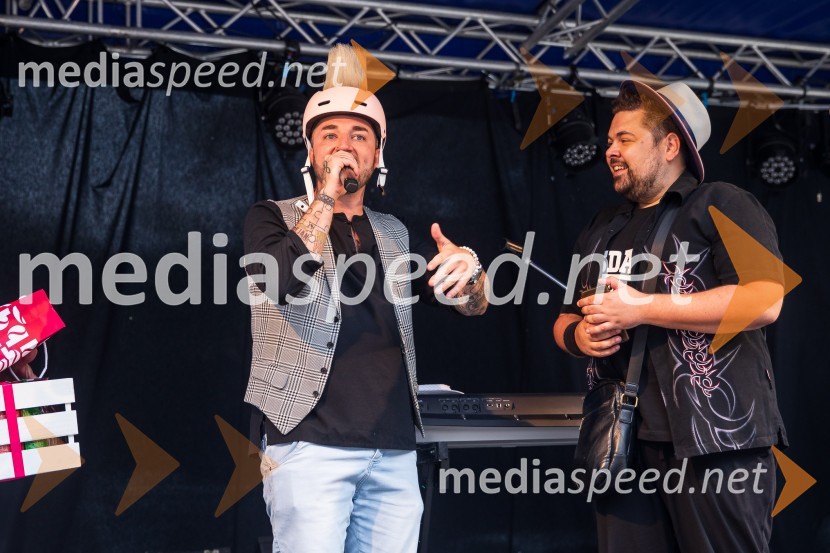  Dejan Krajnc, Dejan Dogaja;  Nejc Simšič, novinarLady piknik pod klobuki 2022