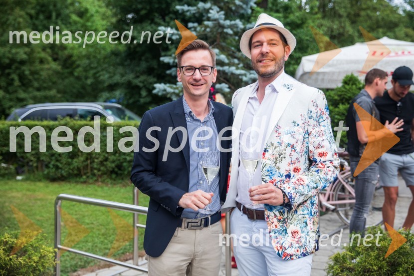 Lady piknik pod klobuki 2022