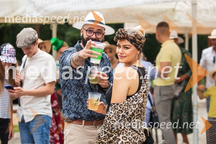 Lady piknik pod klobuki 2022