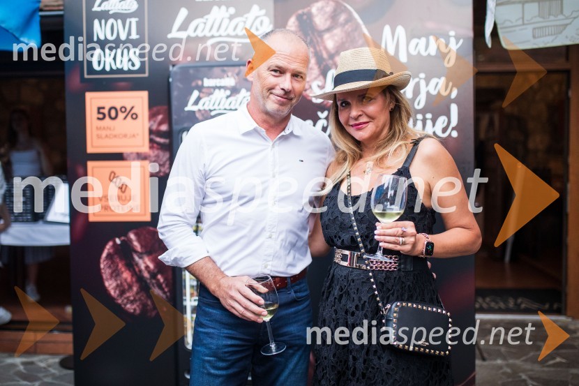 Lady piknik pod klobuki 2022