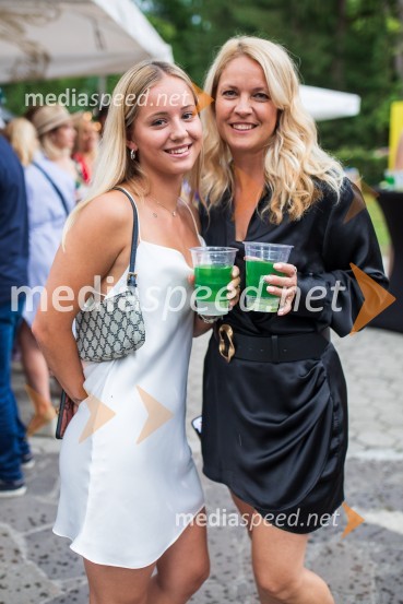  Tia Vlahović;  Petra VlahovićLady piknik pod klobuki 2022