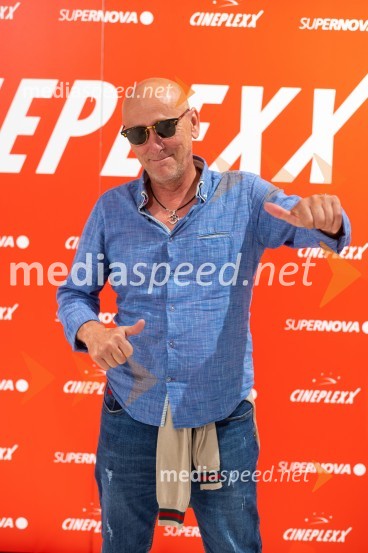 Vesolje med nami, premiera filma v Cineplexxu