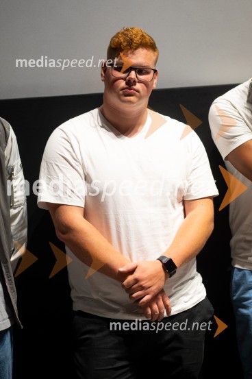 Vesolje med nami, premiera filma v Cineplexxu