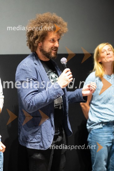  Janez Dovč, glasbenikVesolje med nami, premiera filma v Cineplexxu