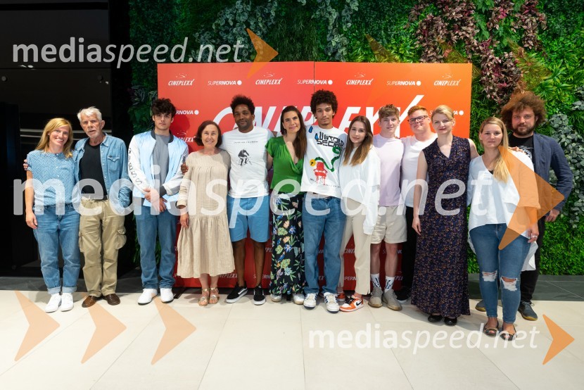 Vesolje med nami, premiera filma v Cineplexxu