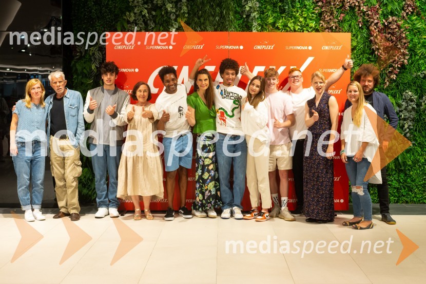 Vesolje med nami, premiera filma v Cineplexxu