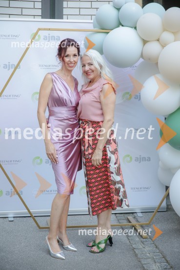  Silvija Štrukelj, lastnica kozmetičnega salona Ajna;  ... Otvoritev kozmetičnega salona Ajna