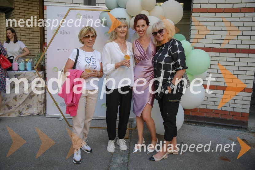  ... ;  ... ;  Silvija Štrukelj, lastnica kozmetičnega salona Ajna;  ... Otvoritev kozmetičnega salona Ajna