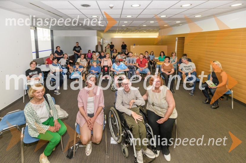 Leopoldove živahne tačke, predstavitev knjige Luke Prosnika