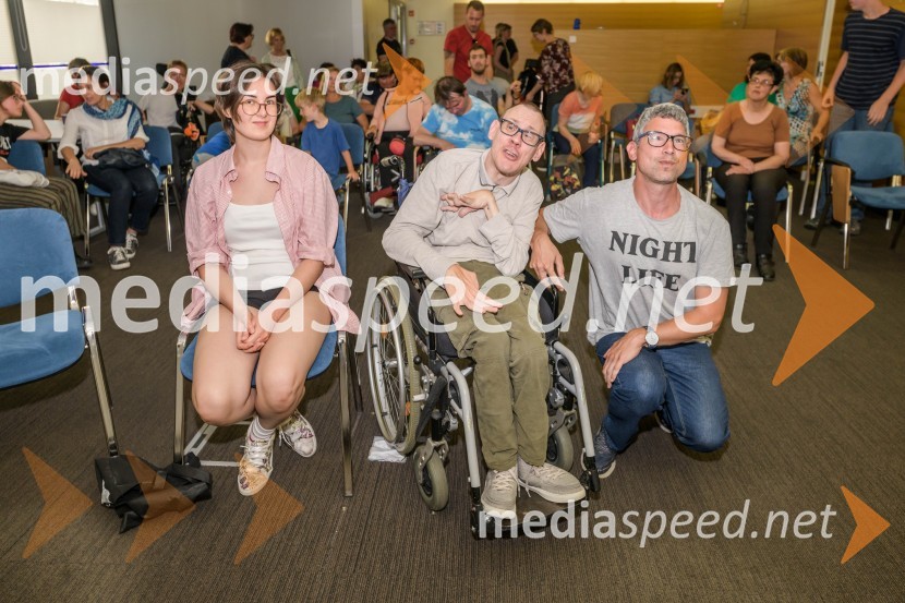  ... ;  Luka  Prosnik, pesnik in pisatelj;  ... Leopoldove živahne tačke, predstavitev knjige Luke Prosnika