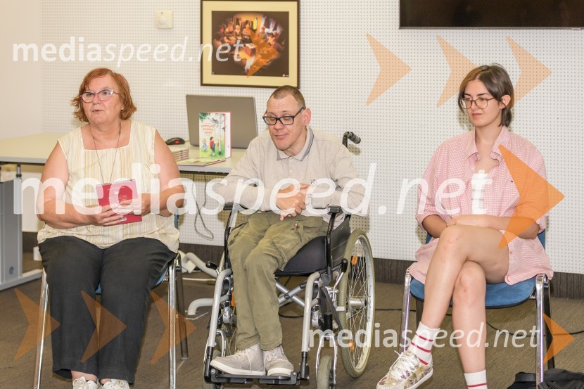  Milena Pivec, direktorica Založbe Pivec;  Luka  Prosnik, pesnik in pisatelj;  ... Leopoldove živahne tačke, predstavitev knjige Luke Prosnika