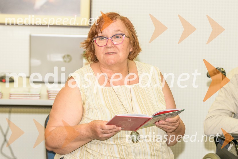  Milena Pivec, direktorica Založbe PivecLeopoldove živahne tačke, predstavitev knjige Luke Prosnika